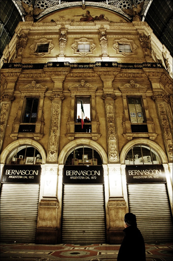 The prestigious  CAI Milano club view from the Galleria Vittorio Emanuele